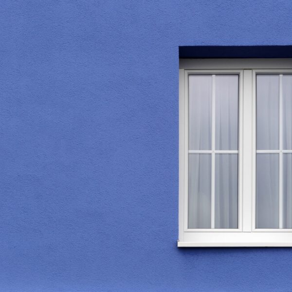 Modrá fasáda domu Bratislava Krásna fasáda