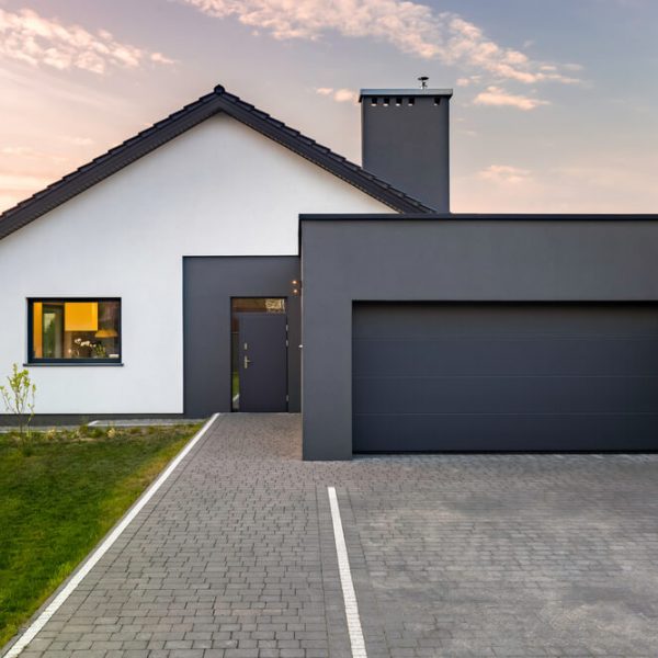 seda-fasada-bungalov-bratislava Šedá fasáda bungalov Bratislava